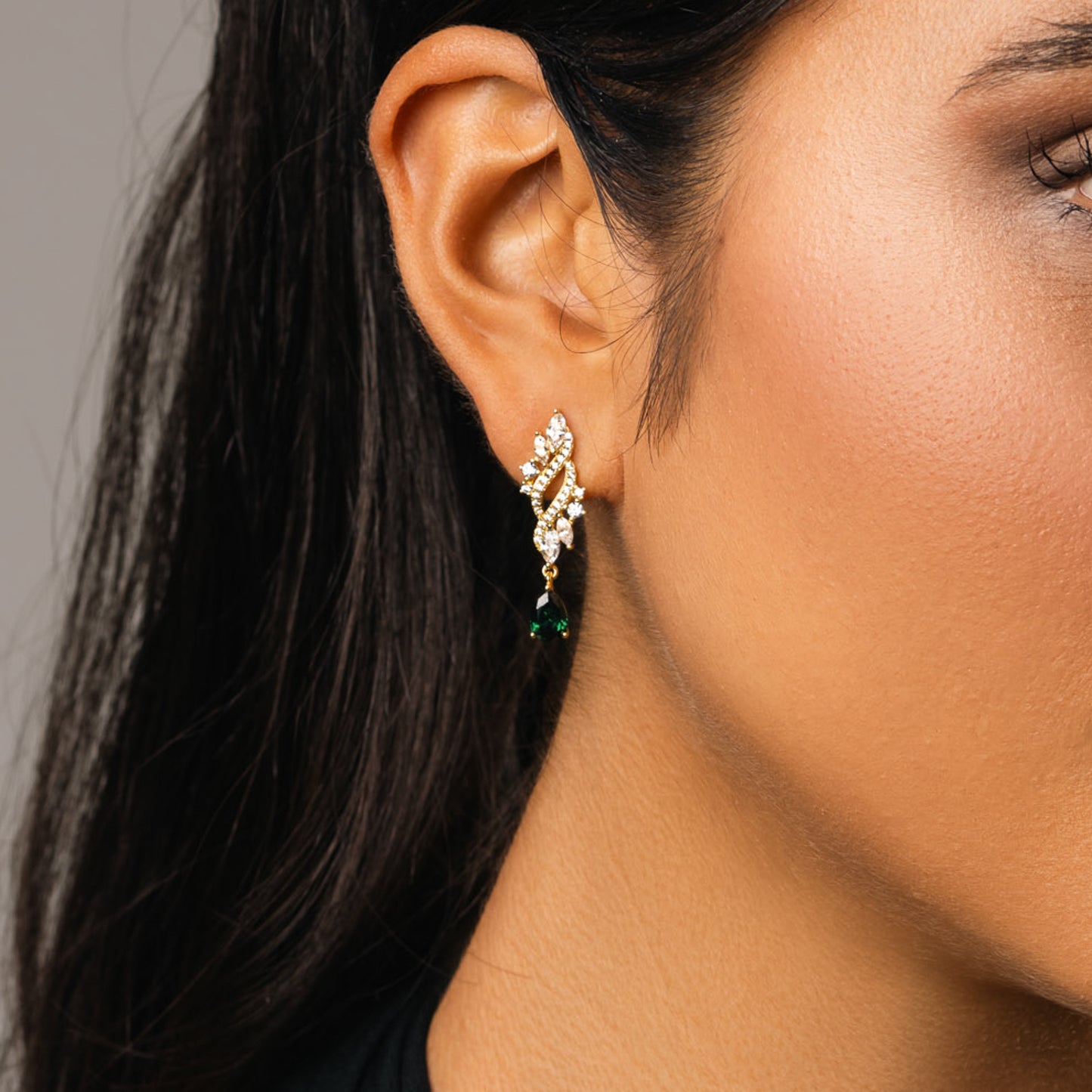 Orecchini Raggi di Eleganza, bagno in oro 18k – dettaglio