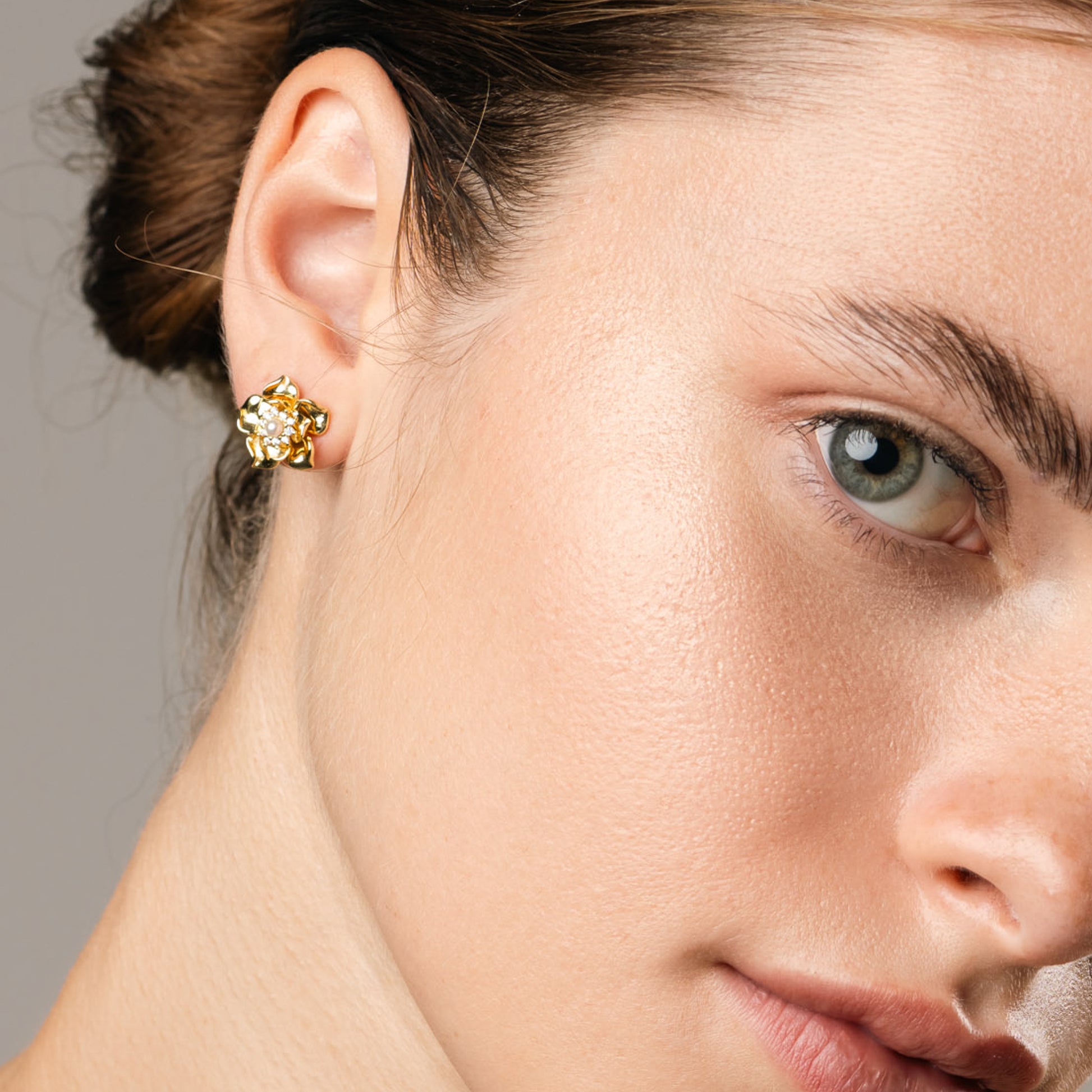 Orecchini Sogno di Primavera, bagno in oro 18k – dettaglio